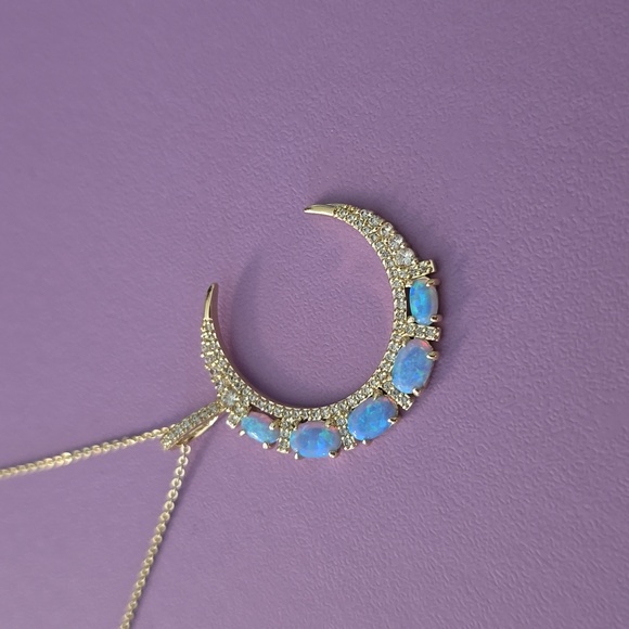 Melinda Maria She's an Icon Moon Necklace Gold | Blue Opal New ✨️ FIRM - Picture 3 of 3